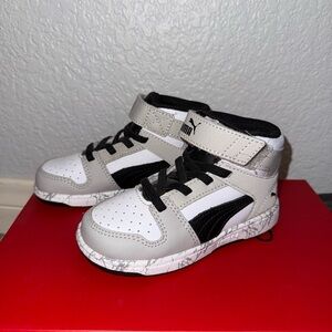 Puma Kids High-Top Sneakers - White and Black